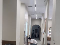 -HIMO海马体照相馆(上海华润CP静安店)