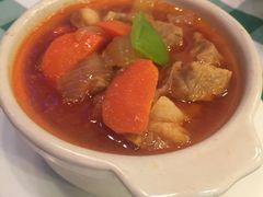 罐焖牛腩-小白桦西餐厅
