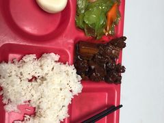红烧肉-进才中学食堂