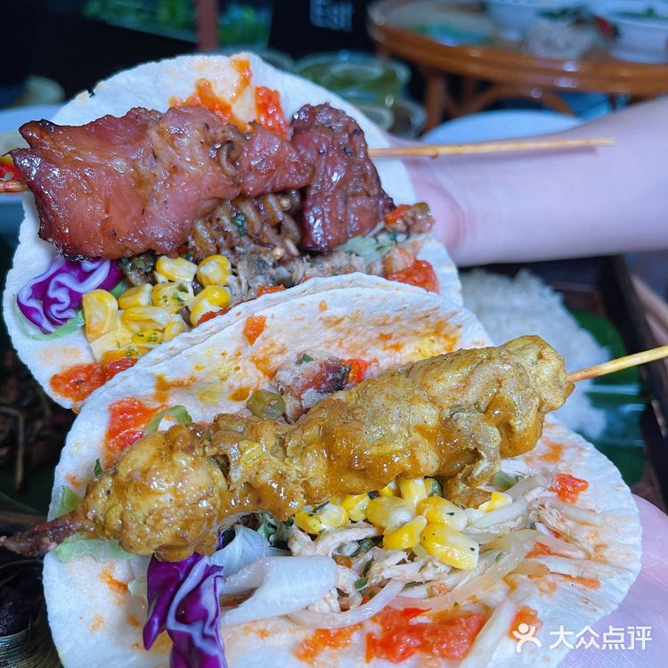 这家烟台山东南亚小吃排队王，专治夏日不爽‼️