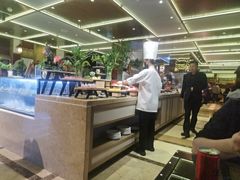 -大中华希尔顿酒店-念自助餐·嗨啤·小龙虾