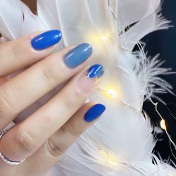 -爱美睫美甲会馆