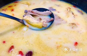 Signature Cordyceps Flower Pig's Trotter Chicken Soup