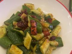 -京悦南门涮羊肉·羊蝎子火锅(田林路店)