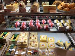 -昆明冠生园·蛋糕·面包(南强街店)