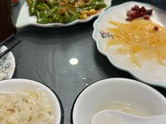 -金良酸菜鱼(宁海路总店)