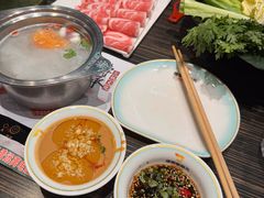 -健晟星期天火锅(红岗店)