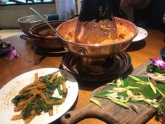 -觅山云南菜(泊富ICITY店)