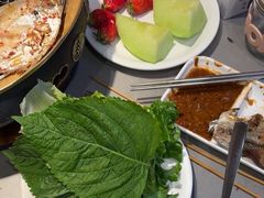 -山焱·炭火自助烤肉(周浦万达店)