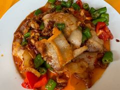 -荣生萝卜汤饭店