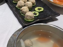 -泓炙颐凤鲜海鲜火锅料理(桐乡店)