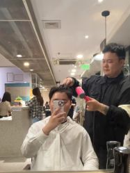 -PE SALON