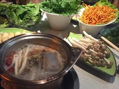 -一叶一世界·素食餐厅(锦华万达店)