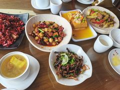 -隔壁老王·家常云南菜(花巷店)