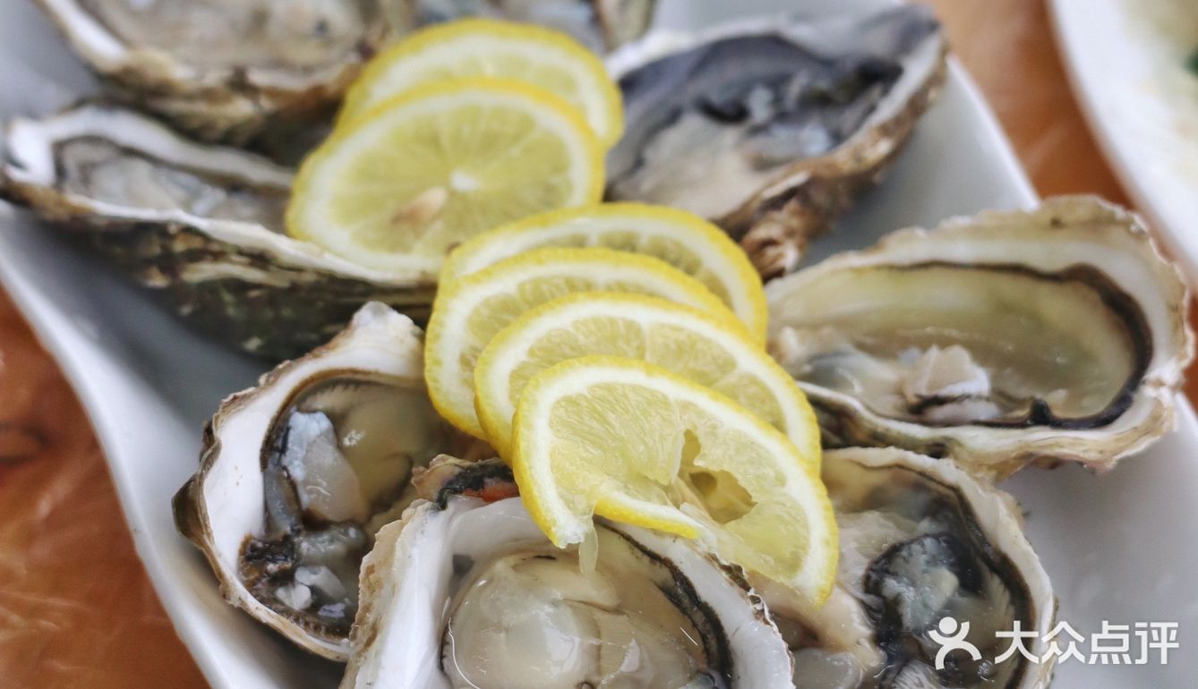 谁能对这么一桌海鲜说漏啊！