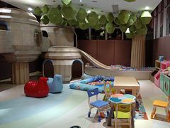 -水桶王国主题餐厅·聚会·生日派对·亲子活动·家庭套餐(亚龙湾希尔顿店)