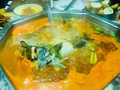 -老凯俚酸汤鱼(鸿通城店)