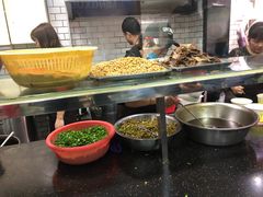 -覃肥叔桂林米粉(粮道街店)