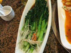 -严记小天府酸菜鱼(西四路店)