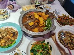 杂鱼一锅出-渔民船说·北塘海鲜·天津菜·海肠捞饭(北塘古镇店)
