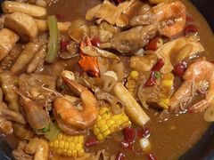 -多嘴超级肉蟹煲(中街恒隆故宫店)