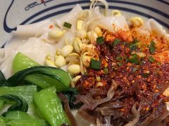 -陇上秦轩西安biangbiang面(朝龙汇店)