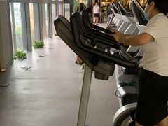 -银吉姆健身(恒隆馆)