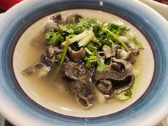 -冯烫烫跷脚牛肉·川菜小馆(武胜西街店)