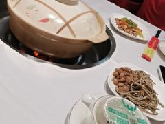 -天宜隆蘑菇宴火锅(石景山旗舰店)