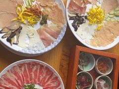 -桥香园过桥米线(国贸店)