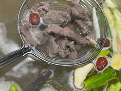 -乡土黄·鲜牛肉火锅·小龙虾(兴业街店)