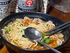-爆炸头阿姨小四川正宗川味小吃(无任何分店)