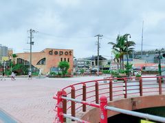 -美国村