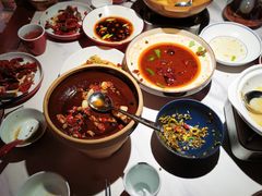 -湘西小馆(滨河路店)