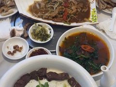 -陆记鹅庄·潮汕菜·狮头鹅(大仟里店)