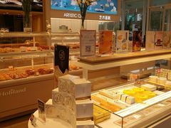 面包甜点陈列柜-好利来(万卉路店)