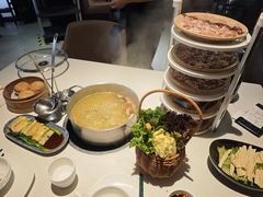 -煲王粤菜餐厅(中侨中心店)