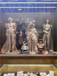-三万院长 SWDOLL(上海恒基名人购物中心店)