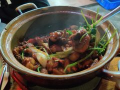 啫啫砂锅鸡-始兴县农家小院餐馆