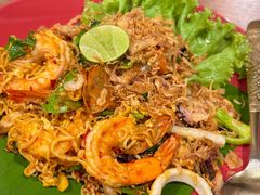 炒妈妈面-Pakorn's Kitchen