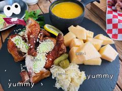 -鹿萤季·营地小馆(皇后公园店)