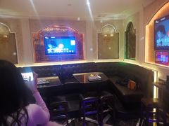 -麦度量贩式KTV(中联广场店)