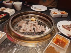 -嘿嘟嘟·肋条烧肉放题(爱融荟城店)