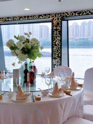 -Doris一站式游轮婚礼船东直营店(外滩店)