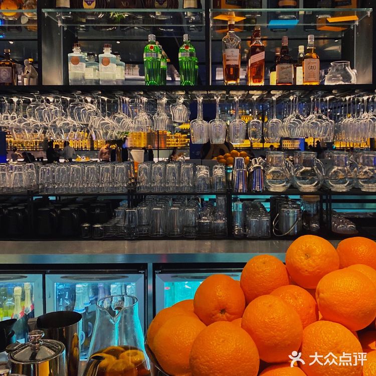 来浦东美术馆可别错过这个顶楼露台餐厅！