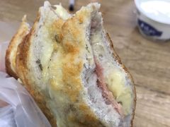 -焙丽拾光(麦凯乐直营店)