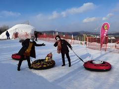 -中旅松花湖滑雪场