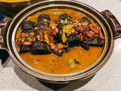 酸腌菜红豆炖黑皮子-半山腰·云南菜(侨福芳草地店)