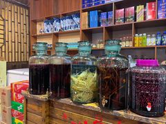 -果松木炭酸菜铜火锅·外婆参鸡汤