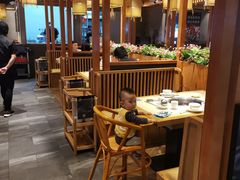大堂-煲大王猪肚鸡·椰子鸡火锅(万家丽店)